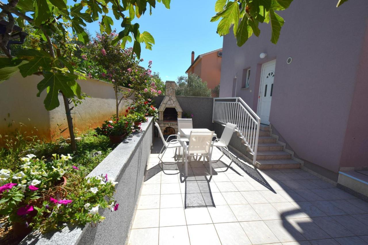 Apartments Marjolovic Нивице Экстерьер фото