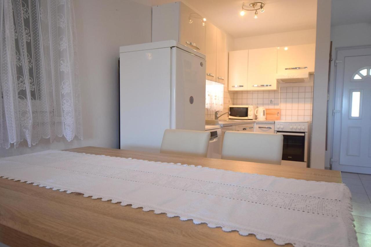 Apartments Marjolovic Нивице Экстерьер фото